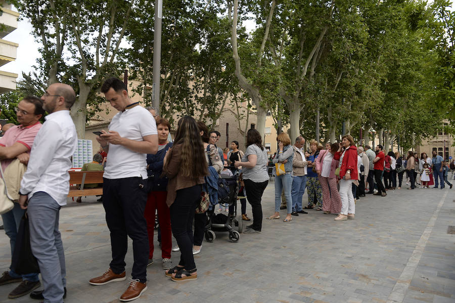Centenares de personas disfrutan de las visitas y actividades programadas