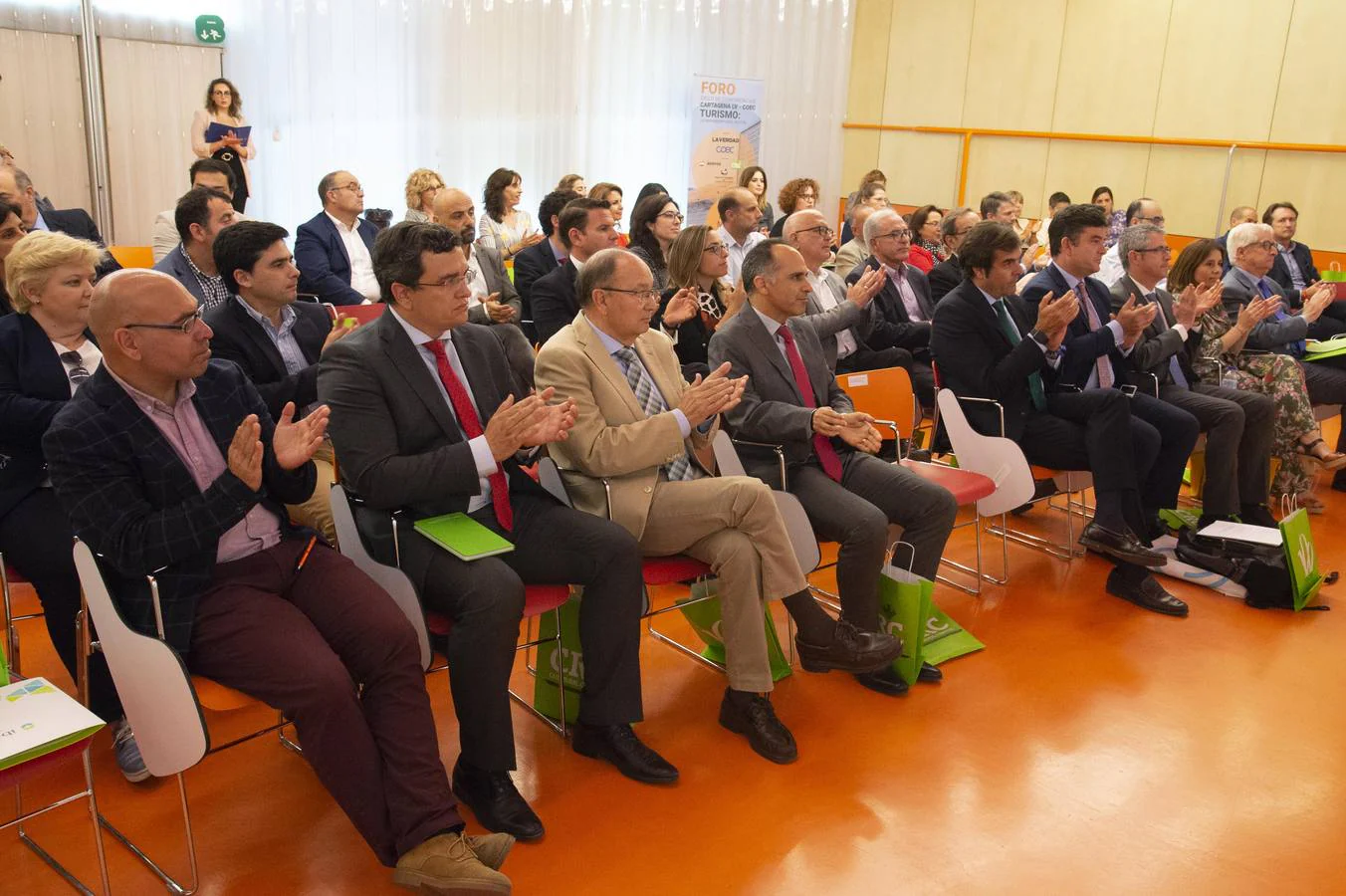 Los expertos analizanel presente y el futurodel sector en la Región como motor de desarrollo económico en el foro 'Turismo. Innovación en el sector', incluido en el ciclo de conferencias de 'La Verdad'.