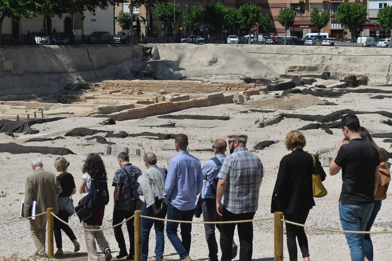 Arquitectos de Trevesi, junto a otros de Madrid, Albacete, Valencia y Murcia visitan el arrabal andalusí