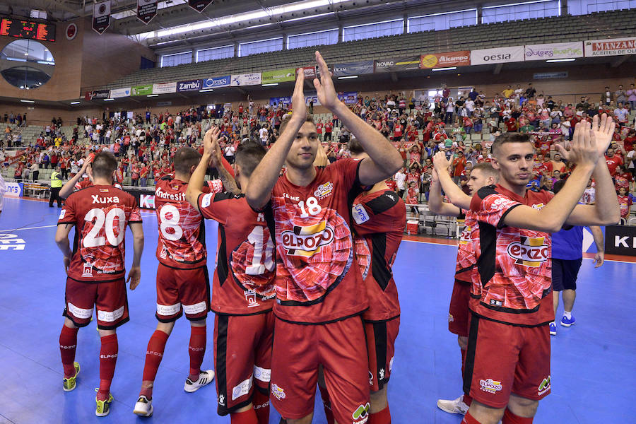 Álex y Miguelín espabilan en la prórroga a los de Giustozzi, que se quedan a una victoria de la final