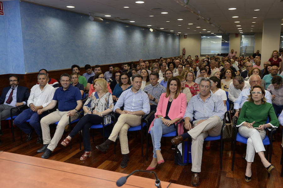 El PP necesitaría por lo menos la abstención de los de Santiago Abascal en una segunda sesión de investidura para mantener el poder