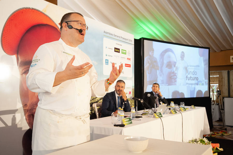 López Miras anuncia durante la clausura de la asamblea general de Proexport la convocatoria de ayudas por valor de 1,6 millones para la modernización de regadíos