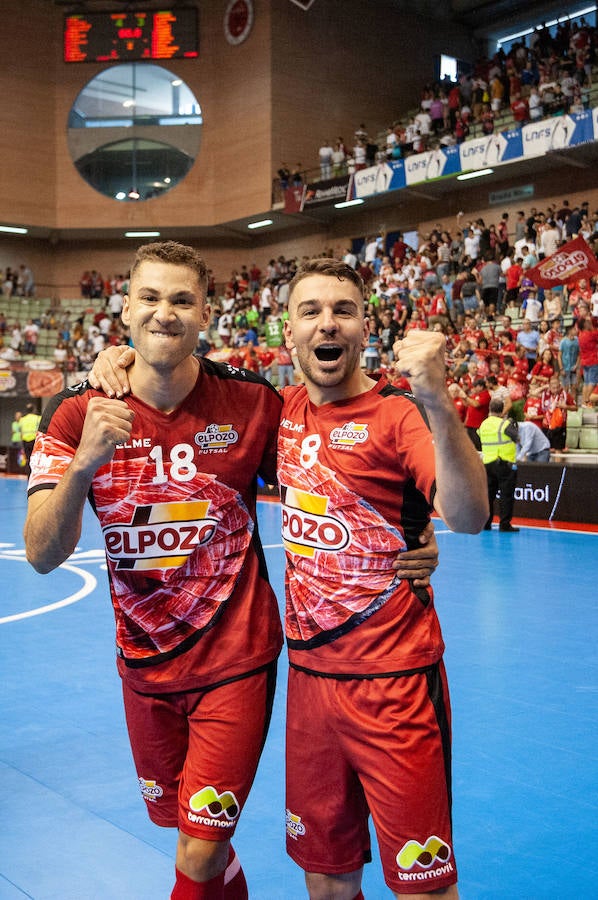 Los de Giustozzi remontaron una desventaja de dos goles para ganar en la tanda tras empatar a 3; serán campeones si ganan el lunes en el Palacio