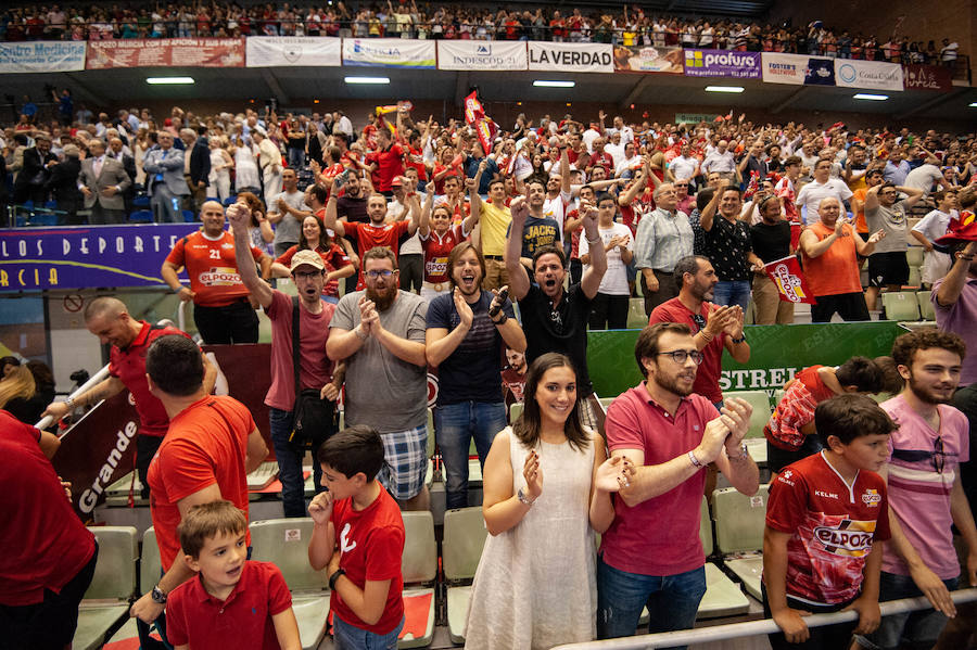 Los de Giustozzi remontaron una desventaja de dos goles para ganar en la tanda tras empatar a 3; serán campeones si ganan el lunes en el Palacio