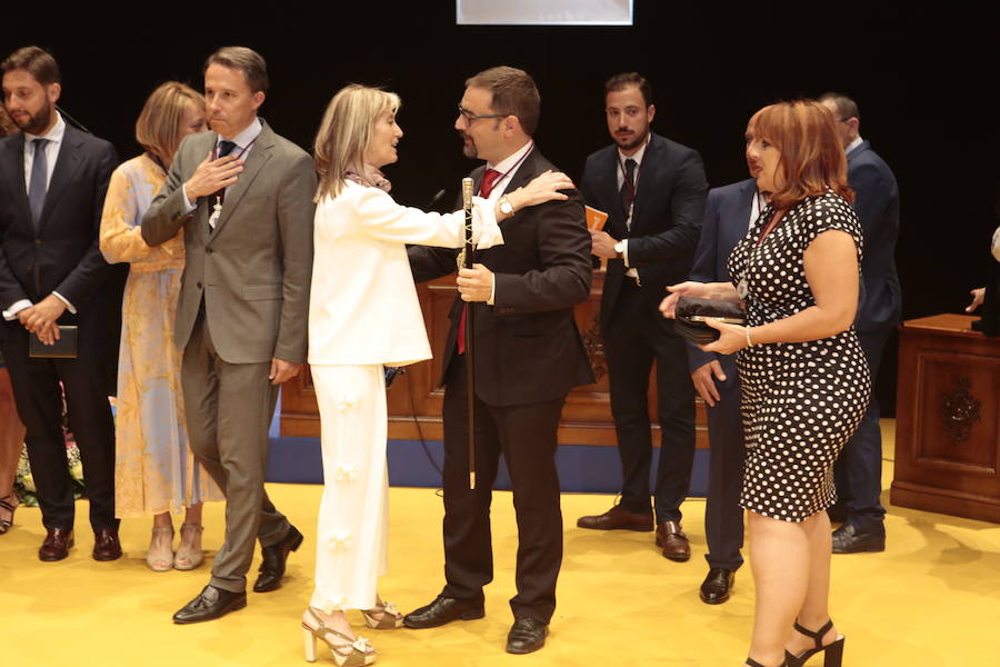 Lorca pasa a manos del PSOE con los votos de IU y Cs después de que el socialista Diego José Mateos arrebatara la alcaldía a Fulgencio Gil y diera cabida en el gobierno municipal al edil de la formación naranja como primer teniente de alcalde