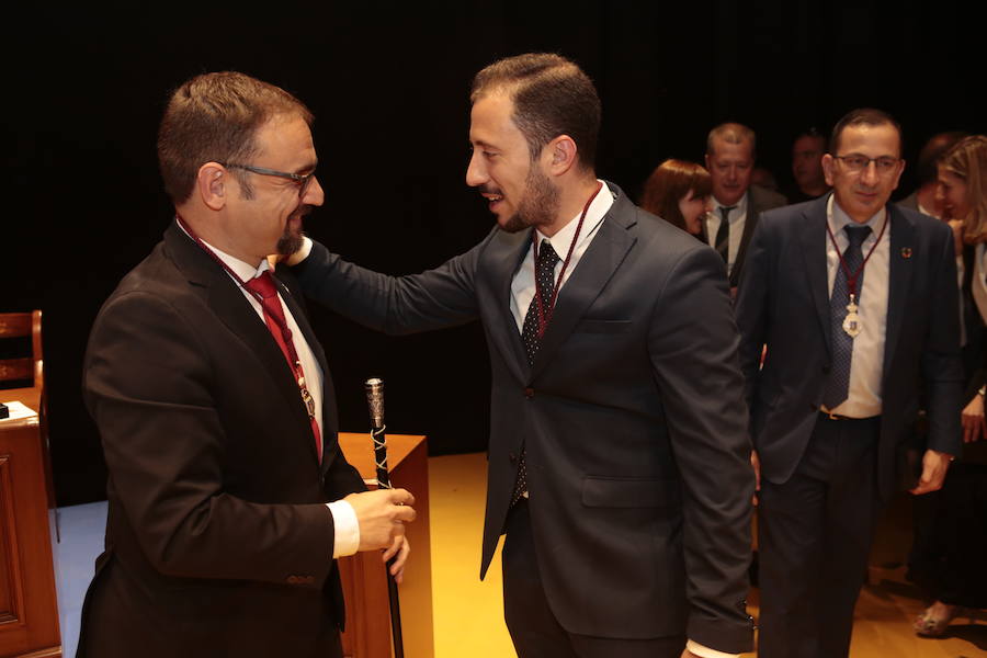 Lorca pasa a manos del PSOE con los votos de IU y Cs después de que el socialista Diego José Mateos arrebatara la alcaldía a Fulgencio Gil y diera cabida en el gobierno municipal al edil de la formación naranja como primer teniente de alcalde