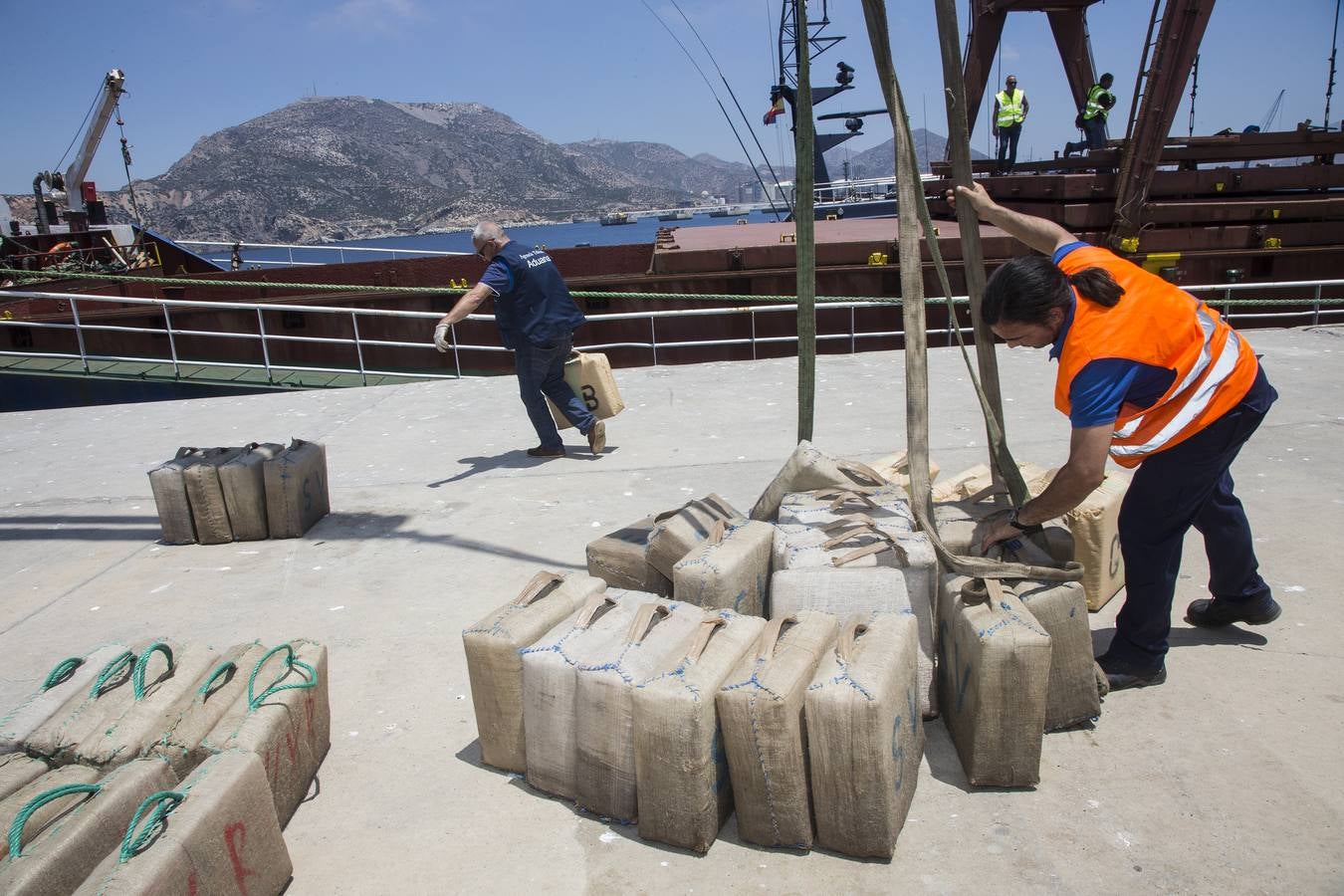 La investigación arrancó hace seis meses y ha contado con la colaboración de las autoridades turcas, francesas e italianas.
