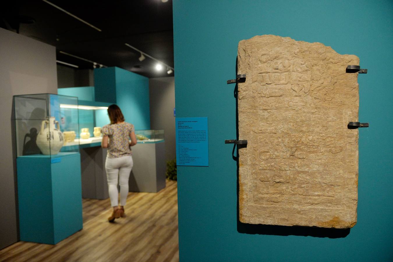 El Museo Arqueológico de Murcia acogió la inauguración de la exposición 'Rey Lobo. El Legado de Ibn Mardanish'