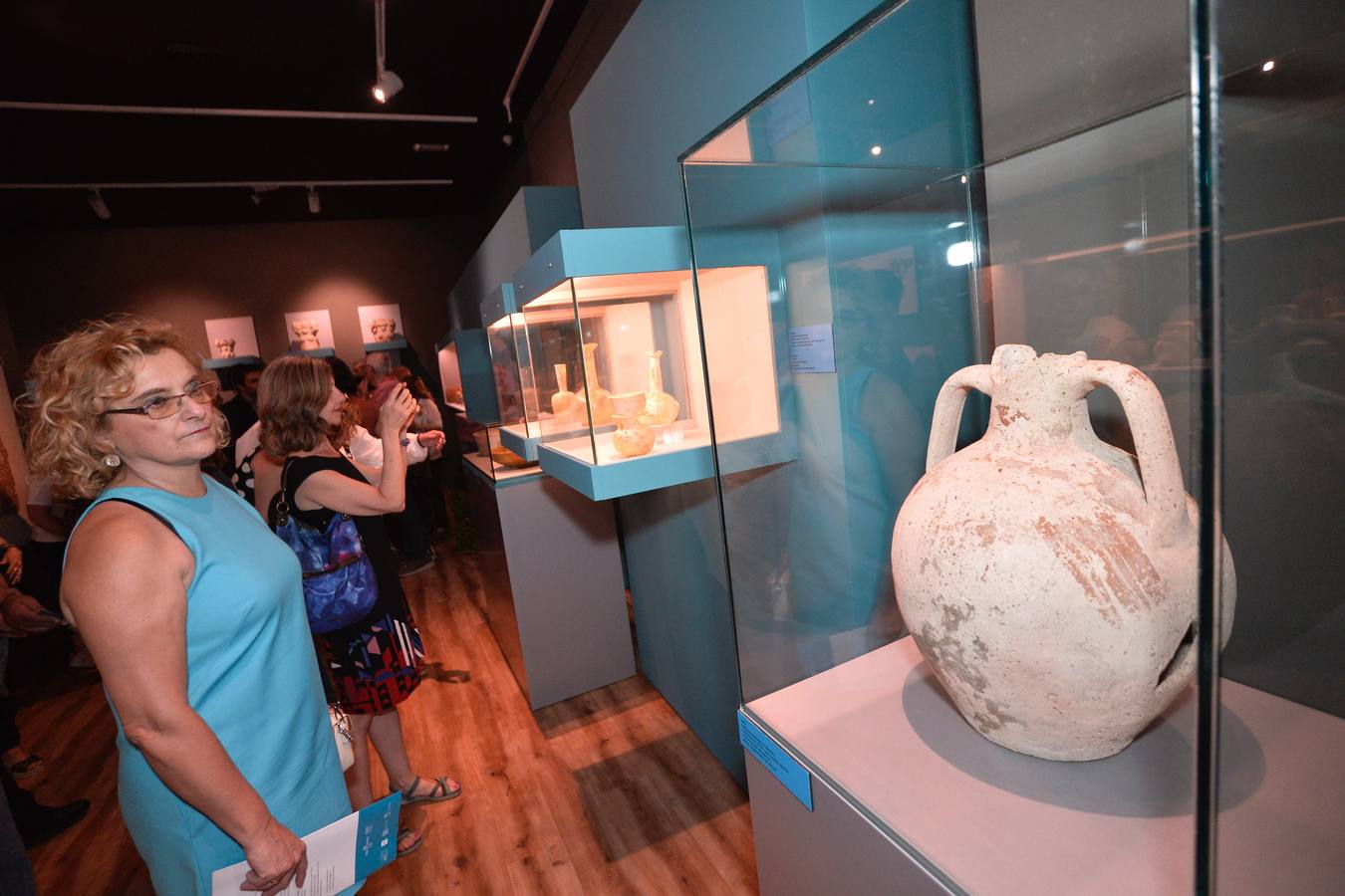 El Museo Arqueológico de Murcia acogió la inauguración de la exposición 'Rey Lobo. El Legado de Ibn Mardanish'