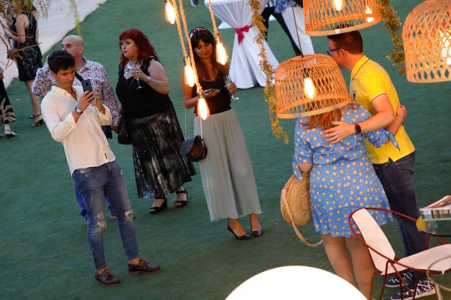 La sexta edición de la fiesta de 'La Verdad' reúne a 600 personas en el salón de celebraciones Promenade