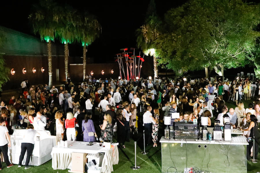 La sexta edición de la fiesta de 'La Verdad' reúne a 600 personas en el salón de celebraciones Promenade