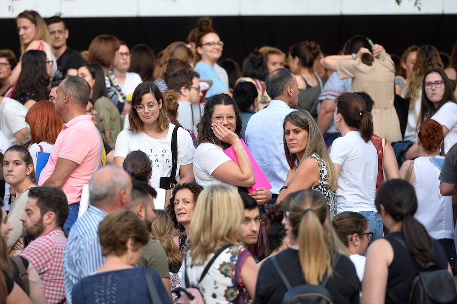 Casi un 90% de los admitidos concurren finalmente al primer examen, llevado a cabo en 19 sedes. La entrada se desarrolló con normalidad, aunque con algunas pequeñas incidencias fruto de los nervios