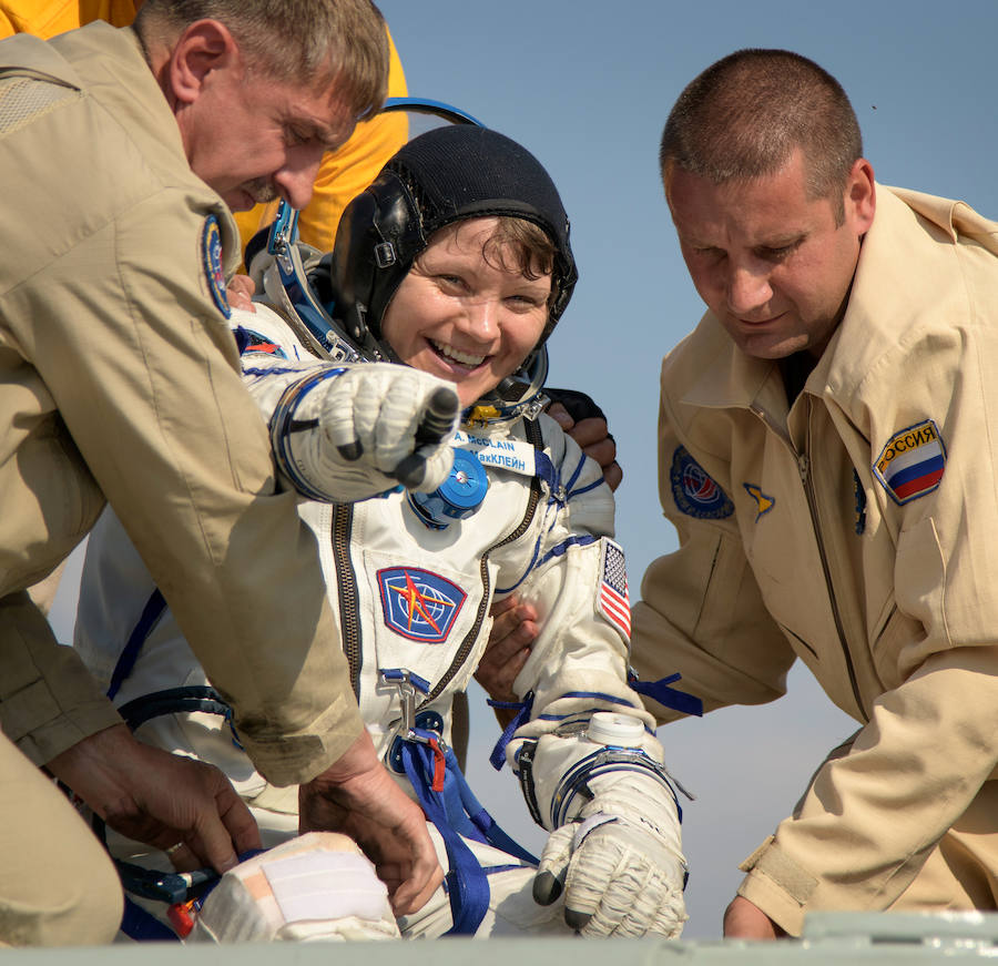 Aterrizaje de la cápsula Soyuz MS-11 con el equipo de la Estación Espacial Internacional del astronauta de la NASA Anne McClain, el cosmonauta ruso Oleg Kononenko y David Saint-Jacques de la Agencia Espacial Canadiense, en un zona remota de Kazajistán