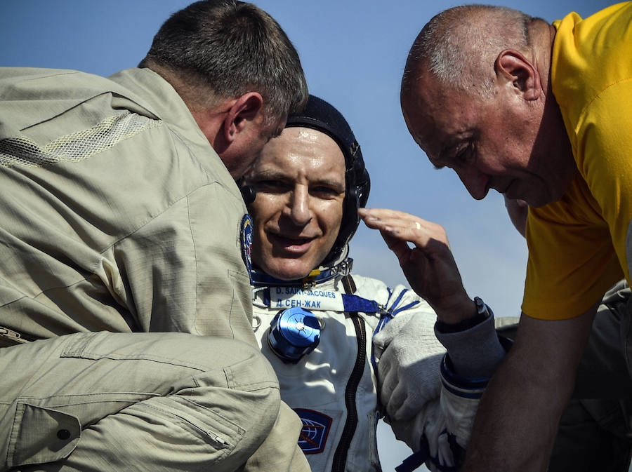 Aterrizaje de la cápsula Soyuz MS-11 con el equipo de la Estación Espacial Internacional del astronauta de la NASA Anne McClain, el cosmonauta ruso Oleg Kononenko y David Saint-Jacques de la Agencia Espacial Canadiense, en un zona remota de Kazajistán