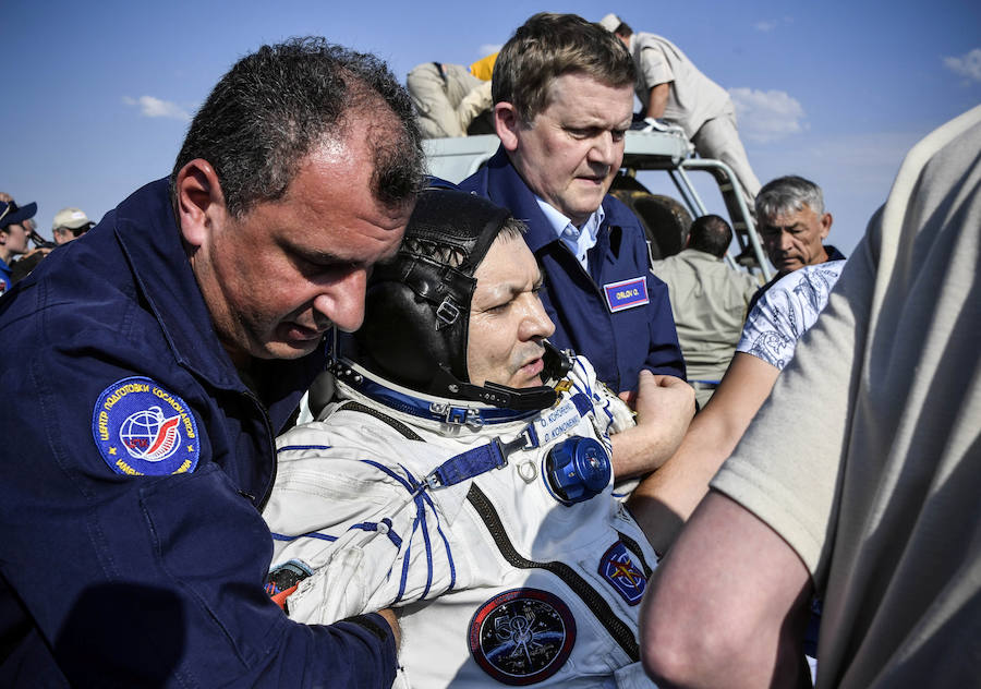 Aterrizaje de la cápsula Soyuz MS-11 con el equipo de la Estación Espacial Internacional del astronauta de la NASA Anne McClain, el cosmonauta ruso Oleg Kononenko y David Saint-Jacques de la Agencia Espacial Canadiense, en un zona remota de Kazajistán