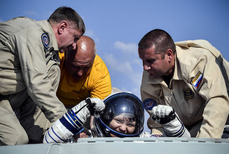 Aterrizaje de la cápsula Soyuz MS-11 con el equipo de la Estación Espacial Internacional del astronauta de la NASA Anne McClain, el cosmonauta ruso Oleg Kononenko y David Saint-Jacques de la Agencia Espacial Canadiense, en un zona remota de Kazajistán