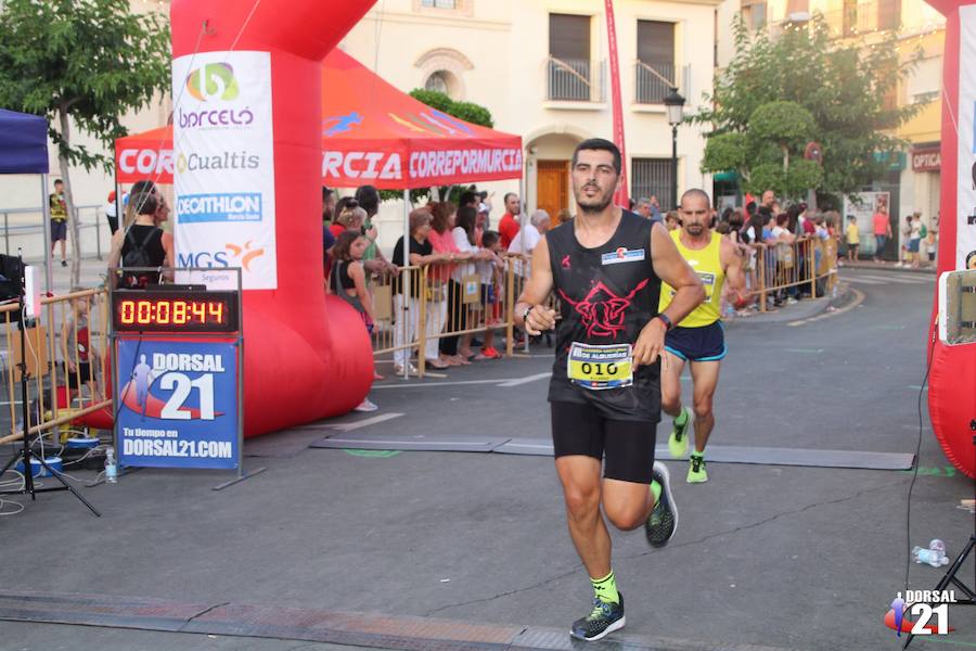 El atleta del C.A. Nogalte–Hogar Puerto Lumbreras completa los 5 kilómetros en 15:56 minutos, por los 19:44 de la corredora del Grupo Alcaraz