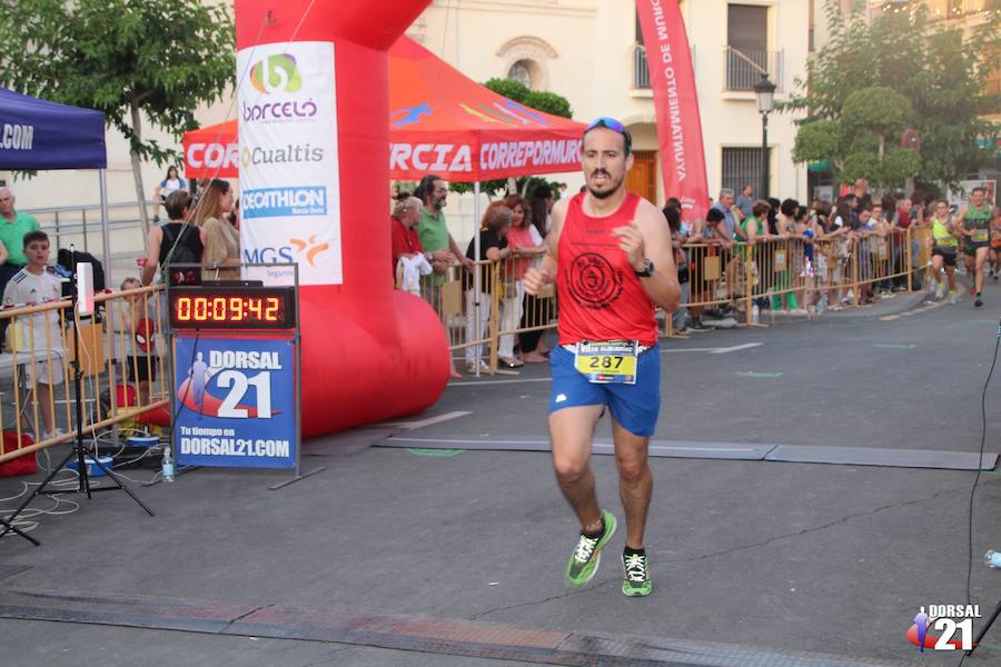 El atleta del C.A. Nogalte–Hogar Puerto Lumbreras completa los 5 kilómetros en 15:56 minutos, por los 19:44 de la corredora del Grupo Alcaraz