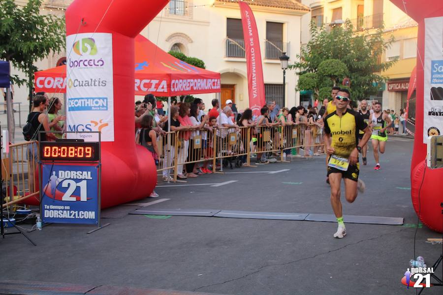 El atleta del C.A. Nogalte–Hogar Puerto Lumbreras completa los 5 kilómetros en 15:56 minutos, por los 19:44 de la corredora del Grupo Alcaraz