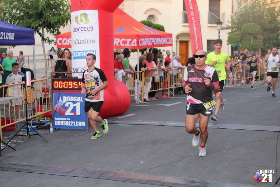 El atleta del C.A. Nogalte–Hogar Puerto Lumbreras completa los 5 kilómetros en 15:56 minutos, por los 19:44 de la corredora del Grupo Alcaraz