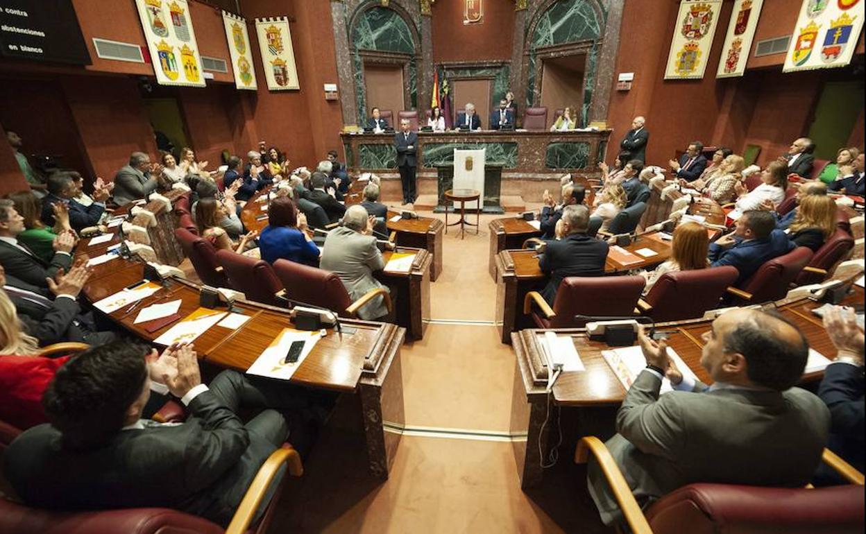 Imagen del Pleno de la Asamblea durante su constitución.