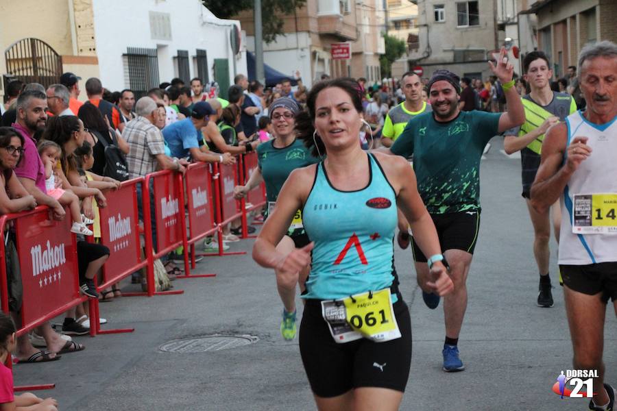 El vencedor de la prueba completa los 5 kilómetros en 15:21 minutos, por los 19:31 de la atleta del Espuña Trail