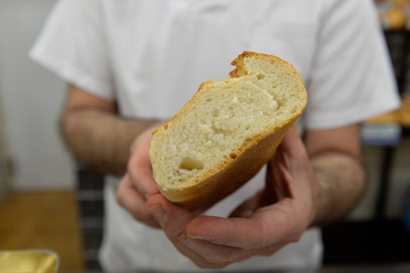 Fotos: Los panaderos celebran la norma que ordena el sector