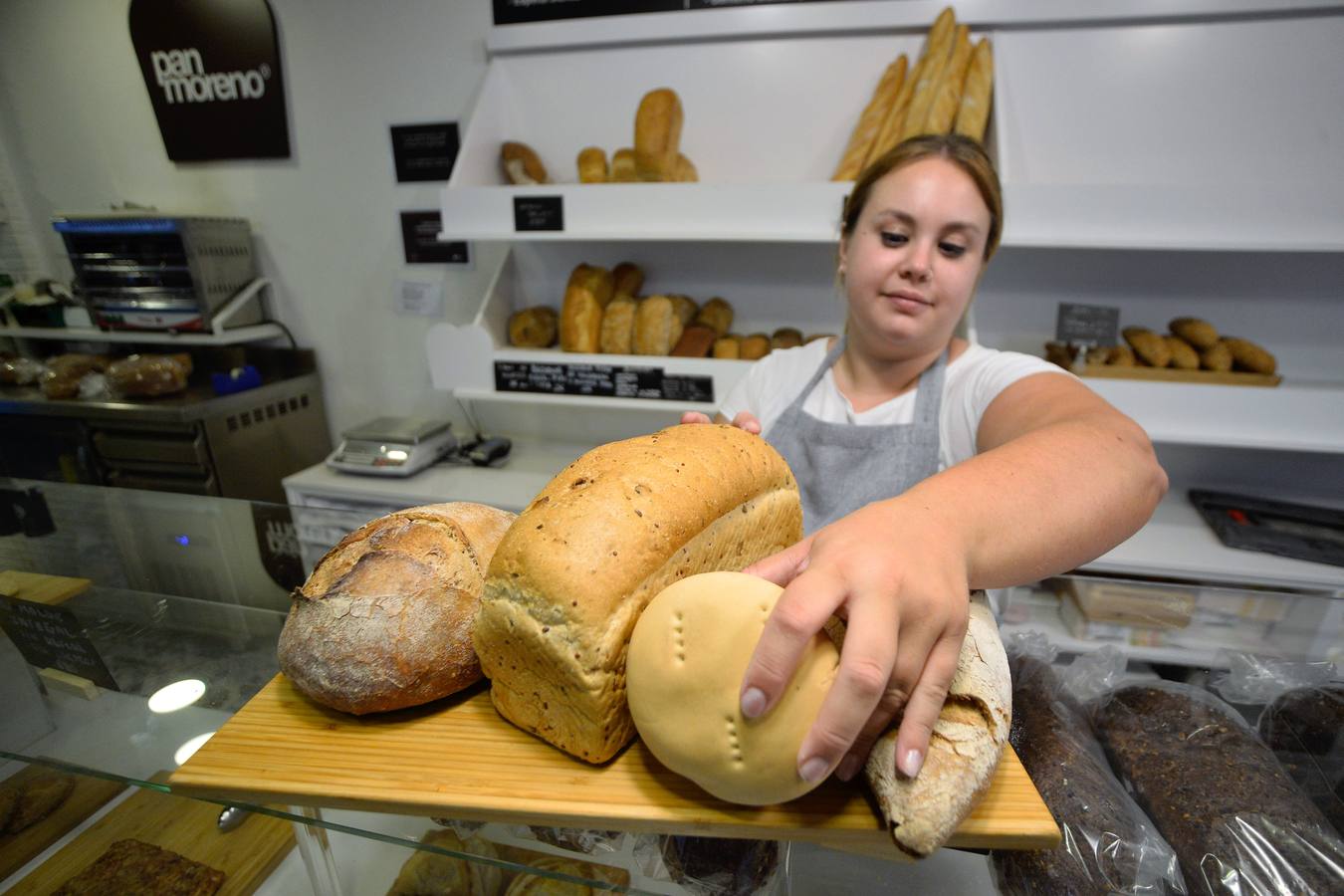 Fotos: Los panaderos celebran la norma que ordena el sector