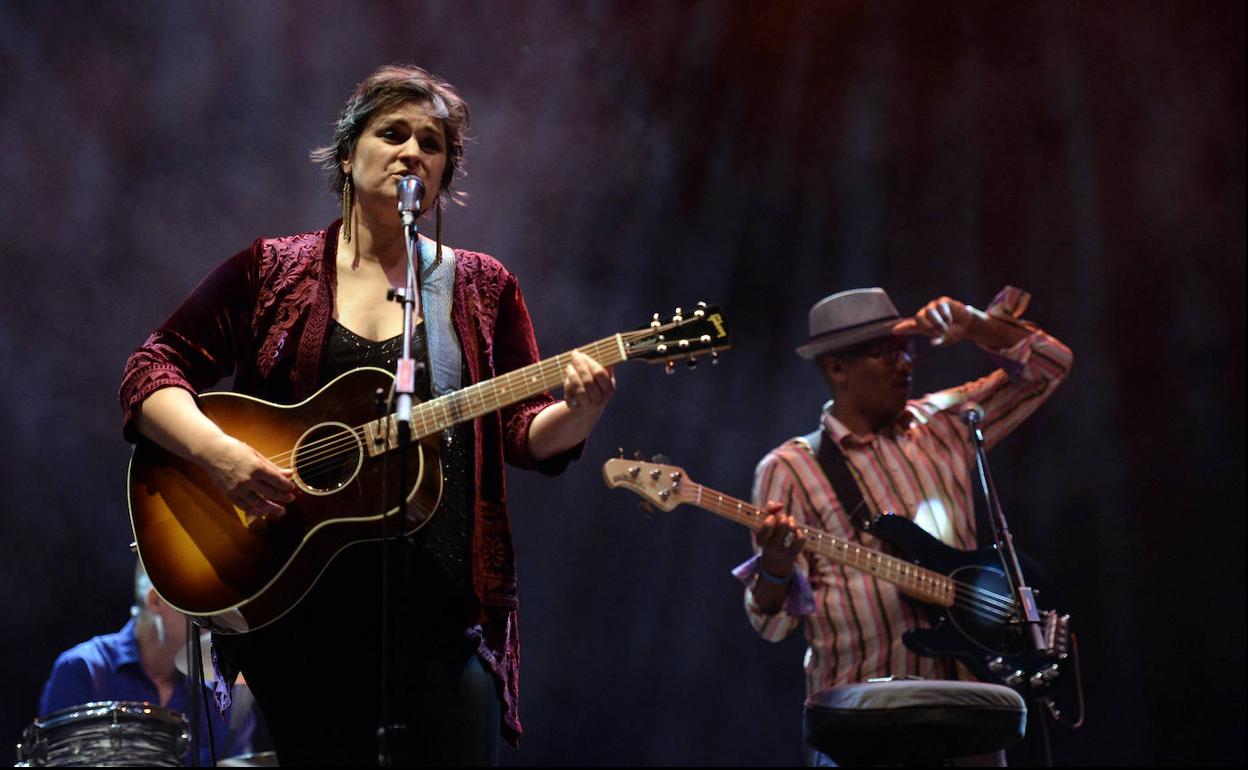 Madeleine Peyroux, en su actuación de este miércoles en Murcia.