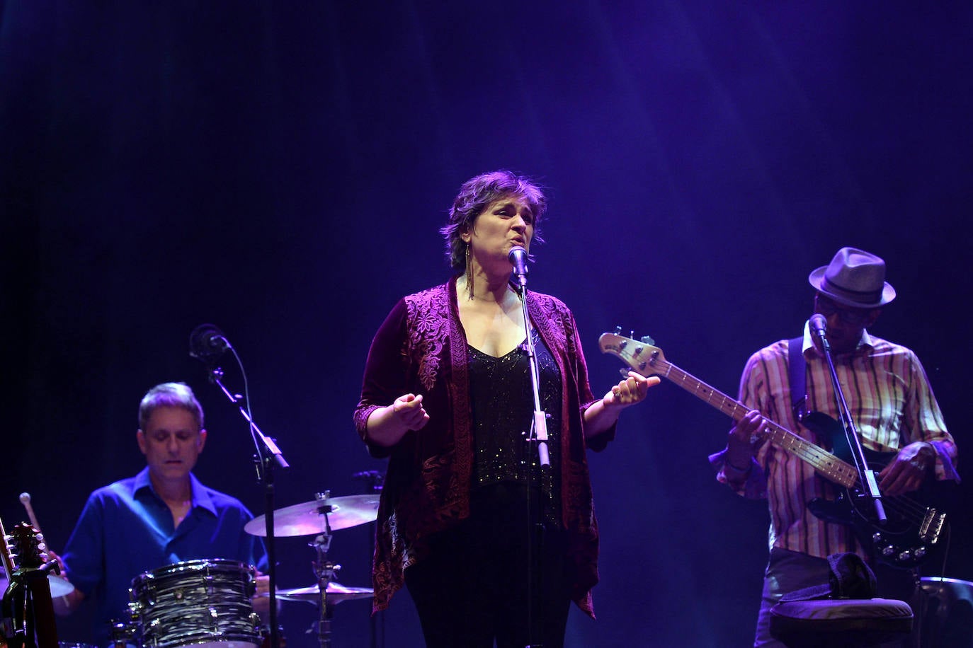 Fotos: Madeleine Peyroux, voz de altura en el Malecón