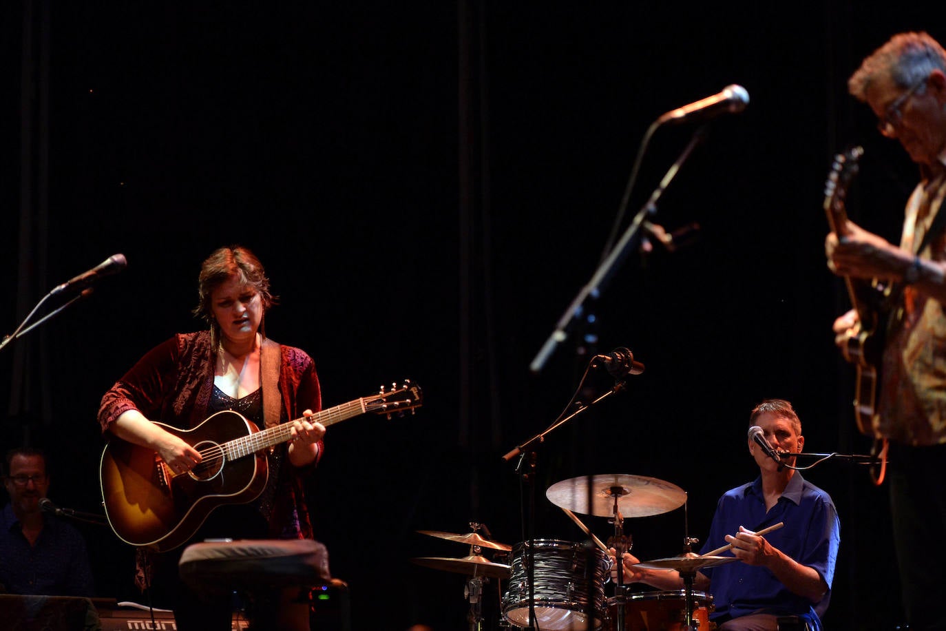 Fotos: Madeleine Peyroux, voz de altura en el Malecón