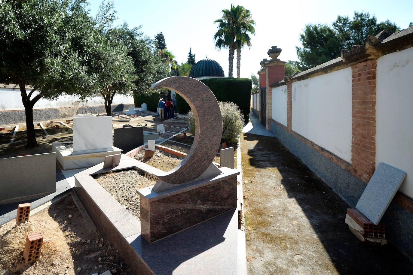 Fotos: El cementerio musulmán en El Puntal será ampliado hasta las 150 fosas