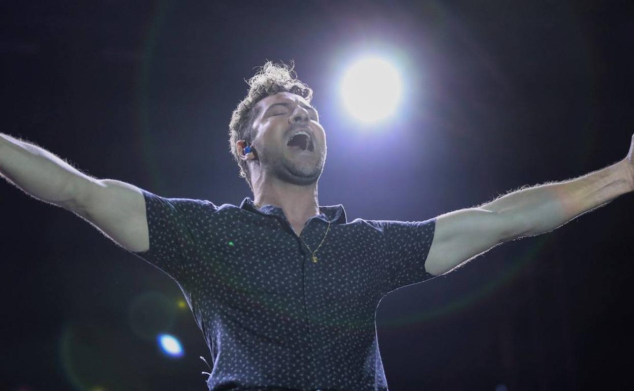 David Bisbal, en un concierto durante este verano.