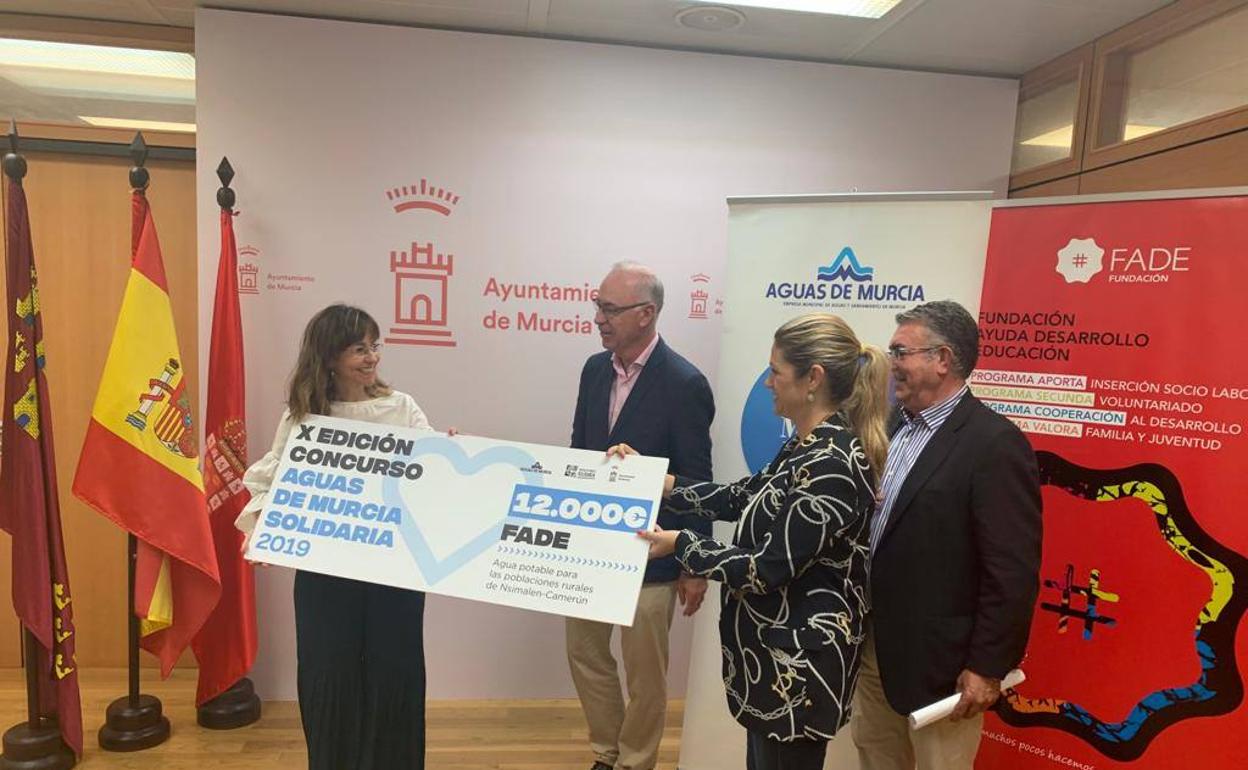 Entrega del premio con valor de 12.000 euros, este martes.