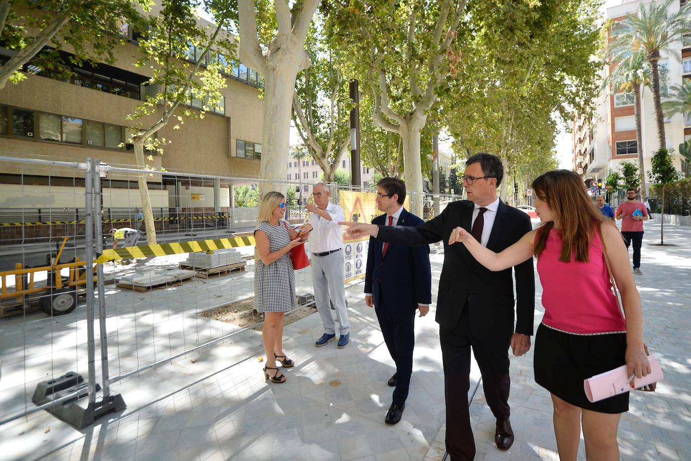 Finaliza la actuación en el eje oeste, entre el Museo Arqueológico y el edificio de la Tesorería de la Seguridad Social