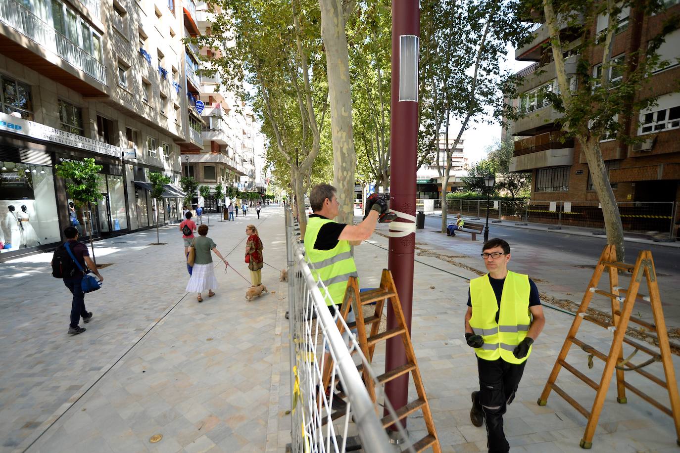 Finaliza la actuación en el eje oeste, entre el Museo Arqueológico y el edificio de la Tesorería de la Seguridad Social