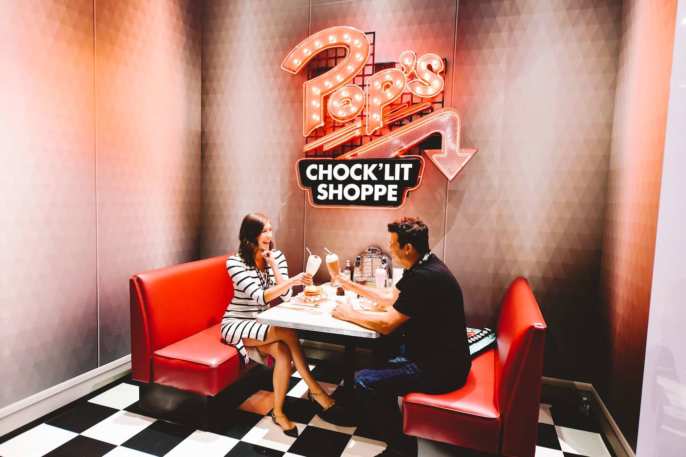 Batman cumple 80 años y el Museo Comic Con de San Diego, en California, lo celebra con una gran exposición.