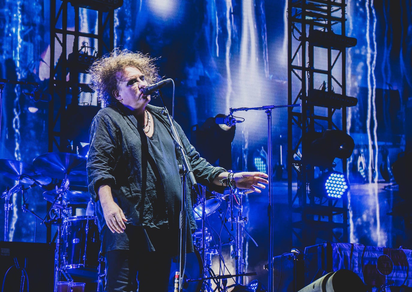 El concierto más mediático y que albergó la mayor concurrencia de público fue el de The Cure, con un Robert Smith en estado de gracia.