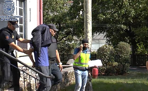 Detenciones en Gipúzcoa y Lugo. 