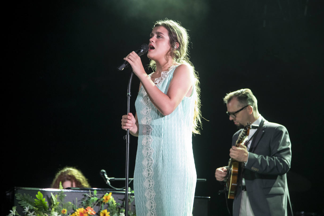 Niño de Elche, Los Hermanos Cubero y Amaia protagonizaron la noche del viernes en Cartagena.