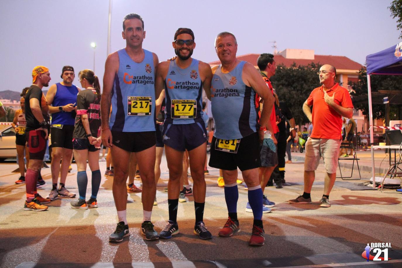 El atleta del Mobel Automenor Running Team se lleva el triunfo con un tiempo de 33:15 minutos, por los 40:45 para la corredora del C.D. Runtritón