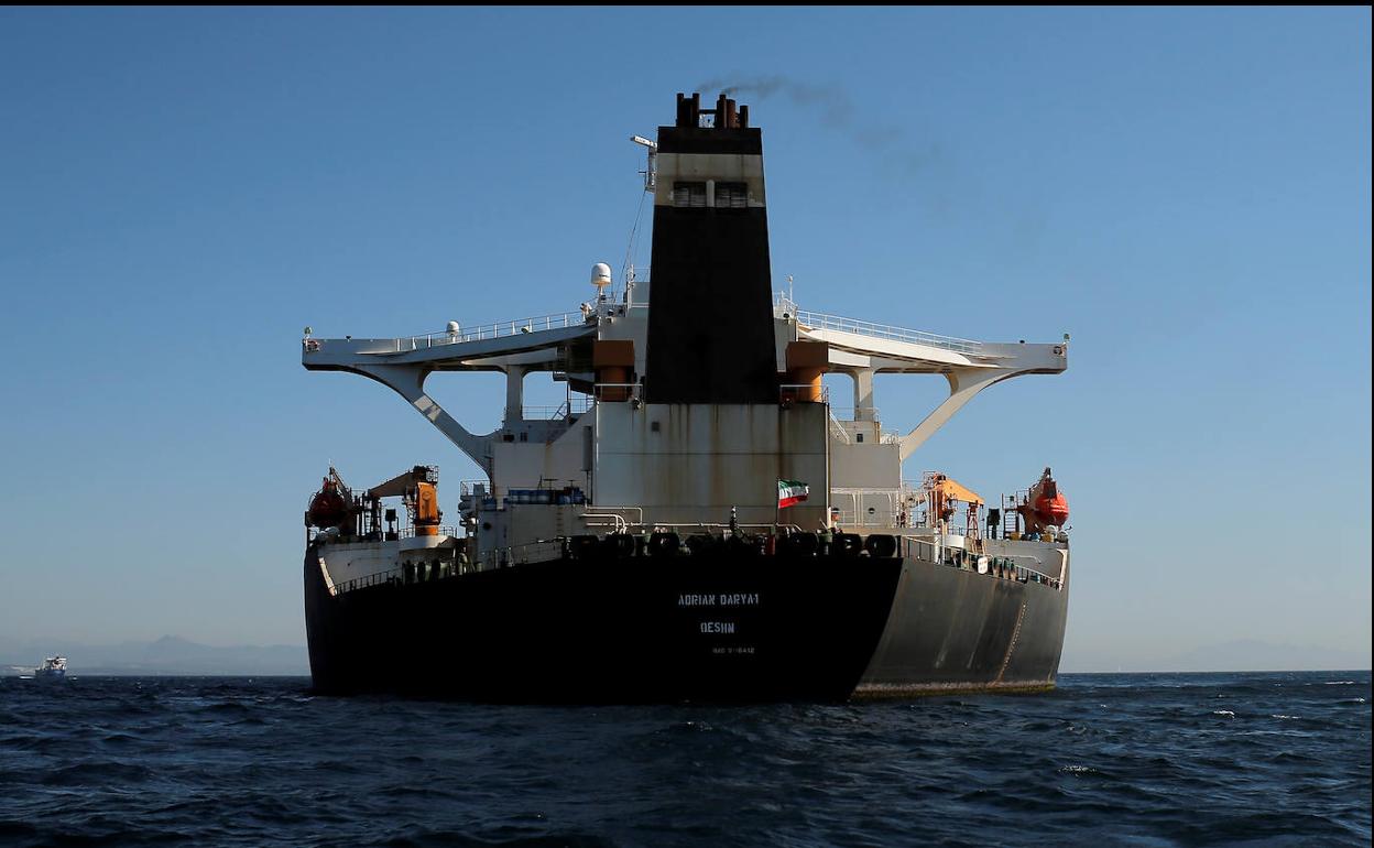 Gibraltar rechaza la petición de EE UU para confiscar el petrolero iraní retenido desde julio