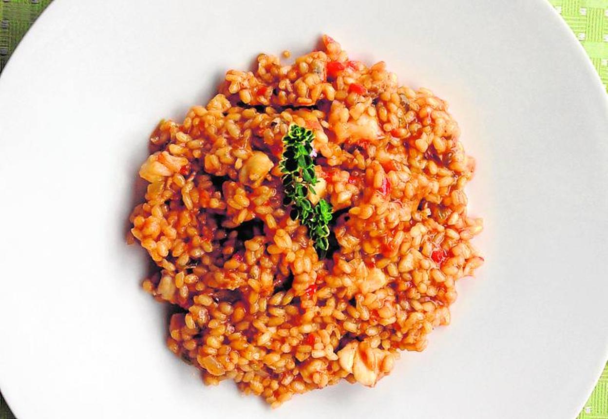 Arroz ciego con chipirones