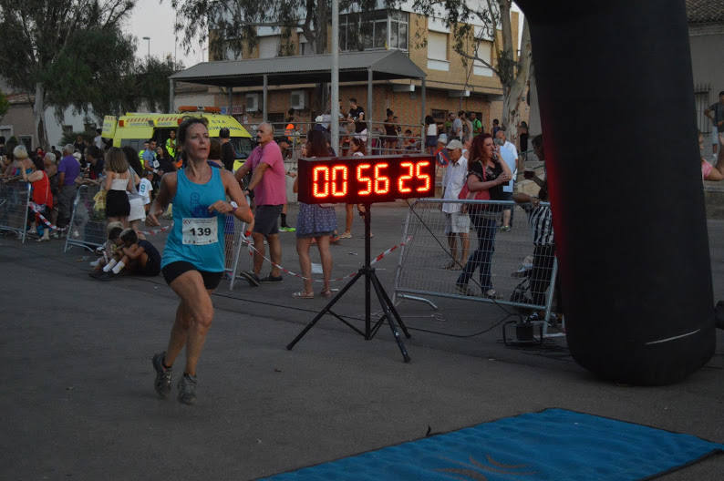 El atleta del Alumbres Sport gana con un tiempo de 31:23 minutos en los 8,5 kilómetros, por los 36:00 para la corredora del Mobel Automenor Running Team