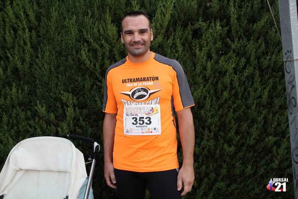 El atleta de la AD LLano de Brujas completa los cinco kilómetros en 14:59 minutos, por los 19:11 de la corredora del Bathco Running Team 