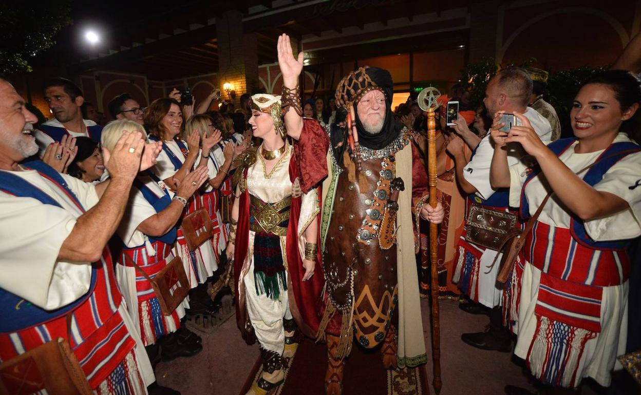 Cena de Moros y Cristianos en el restaurante Rincón Huertano de Murcia.