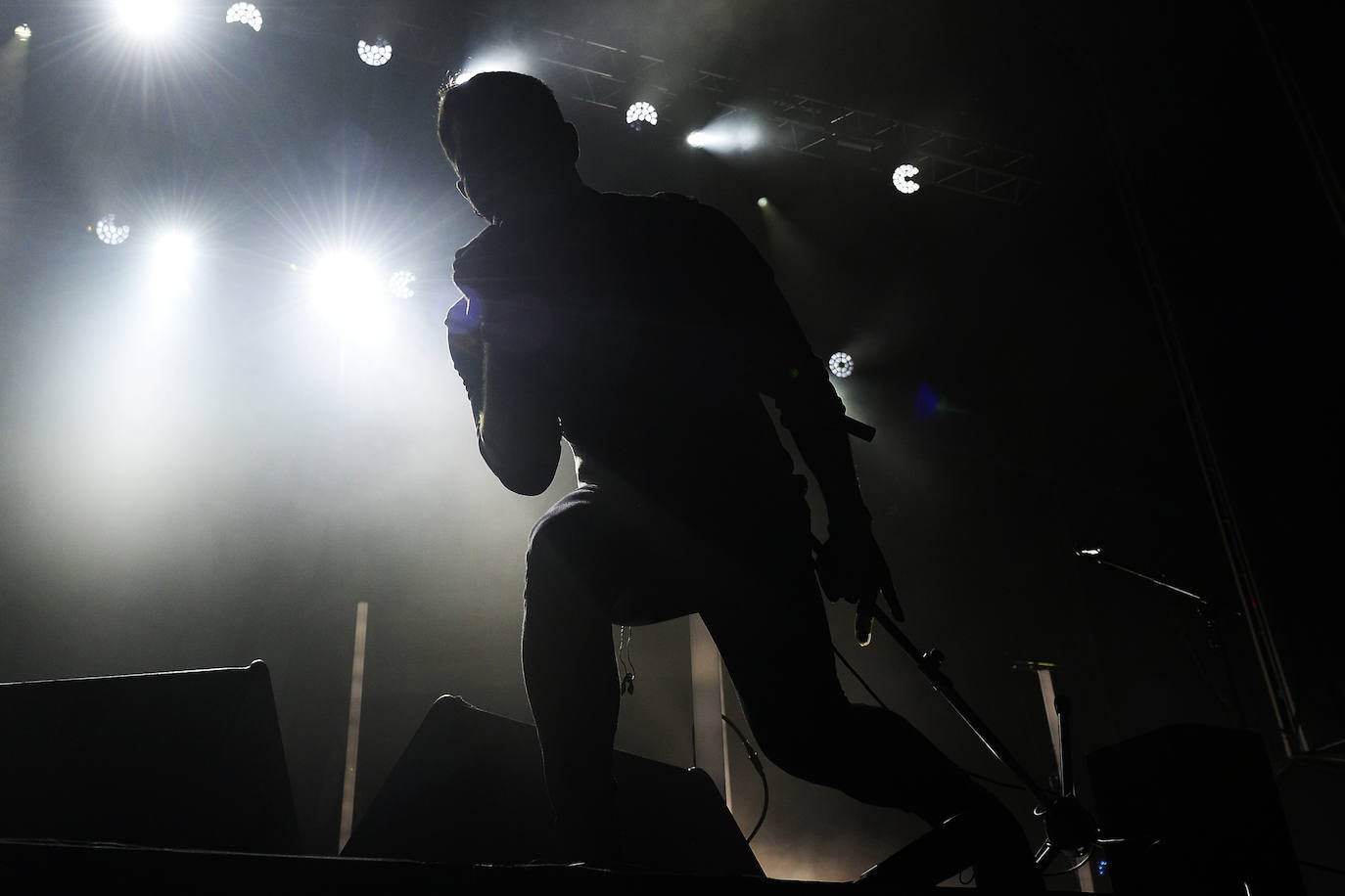 El festival B-Side celebra su edición más ecléctica, en la que Viva Suecia firmó los mejores momentos y en la que también destacaron la puesta en escena de Fuel Fandango, el reggae electrónico de Iseo & Dodosound y el talento de Alice Wonder.