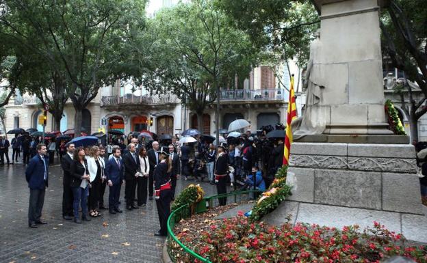 Imagen de la ofrenda floral. 