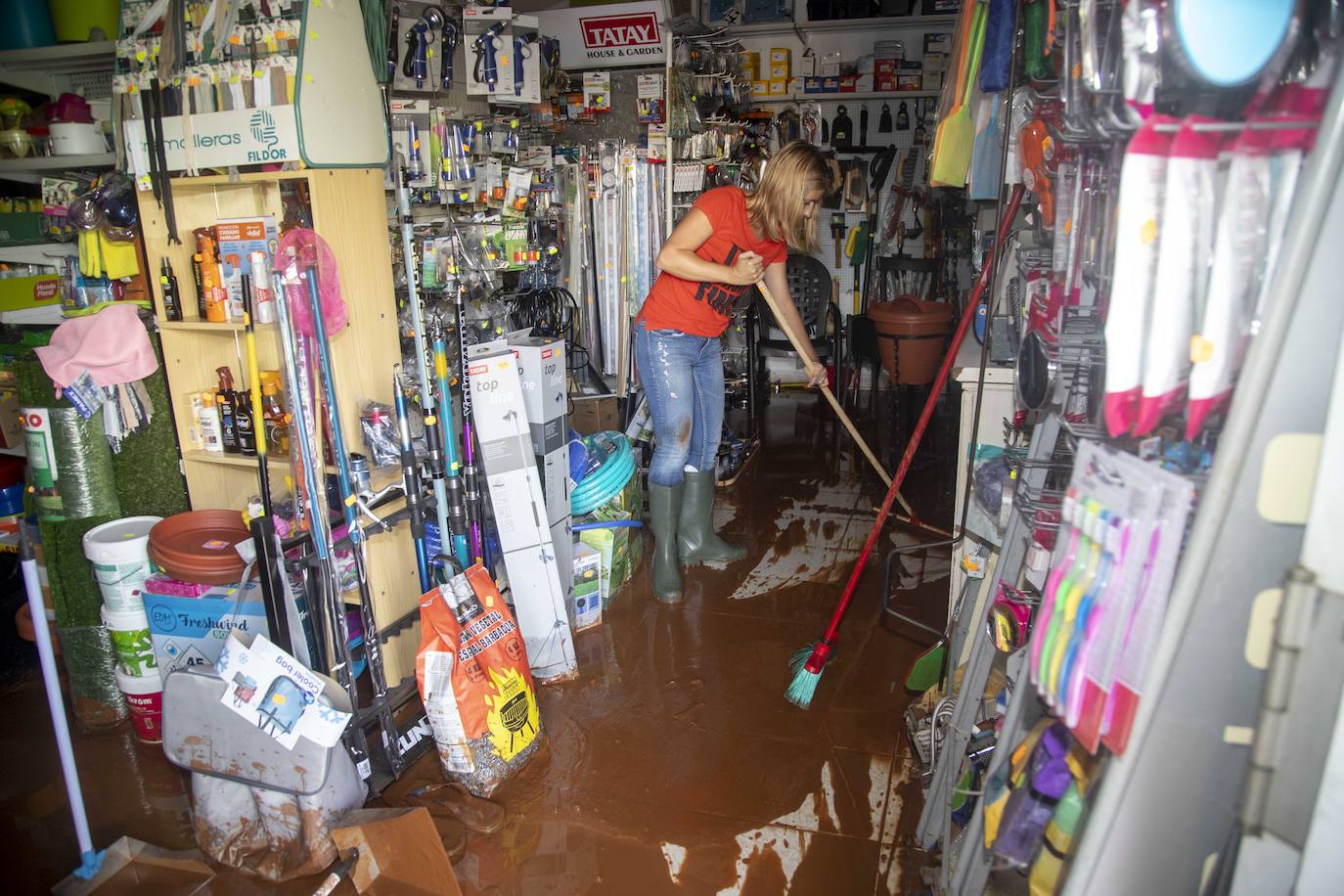 El centro de Cartagena y Los Urrutias también sufrieron notablemente los efectos de las inundaciones