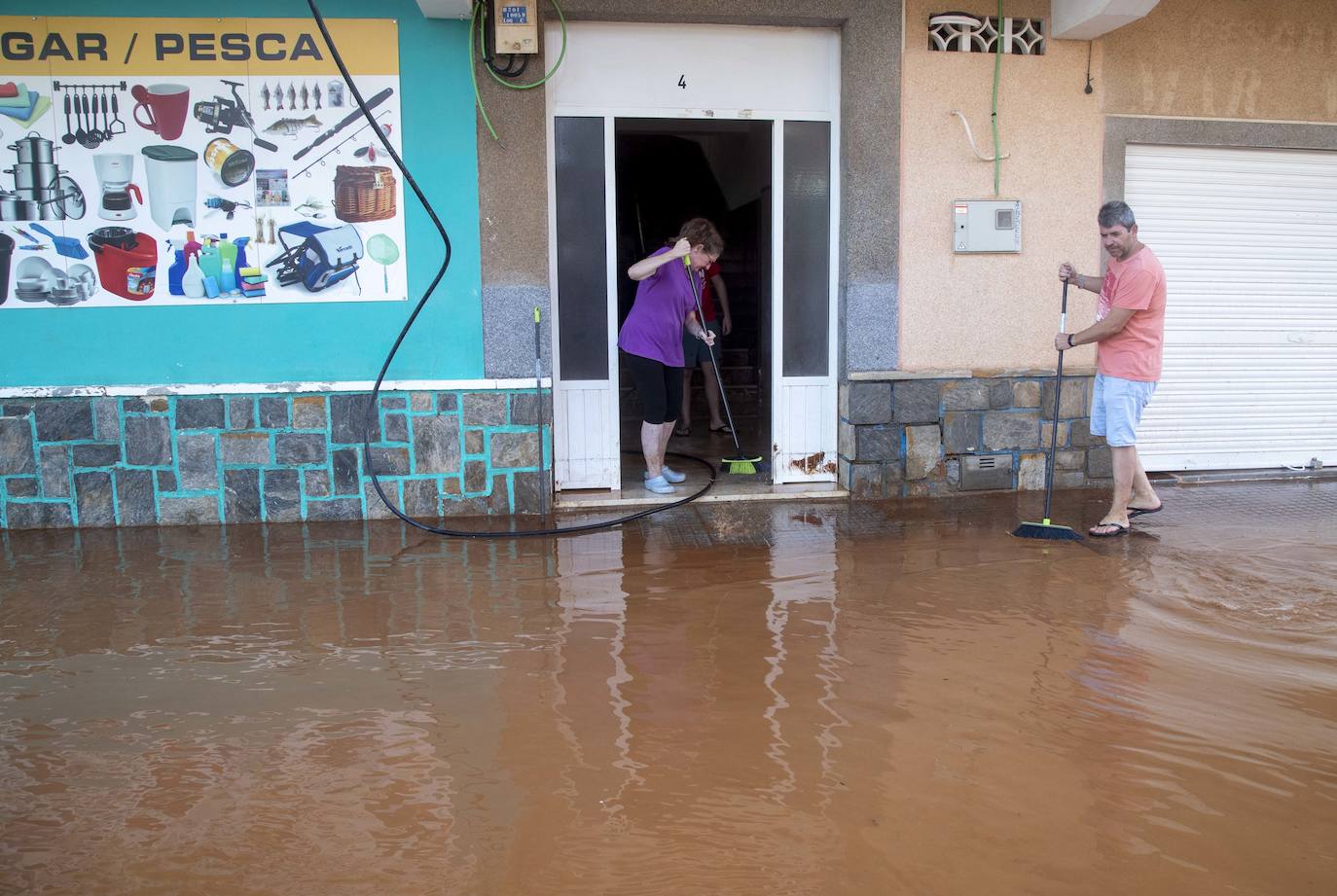 El centro de Cartagena y Los Urrutias también sufrieron notablemente los efectos de las inundaciones